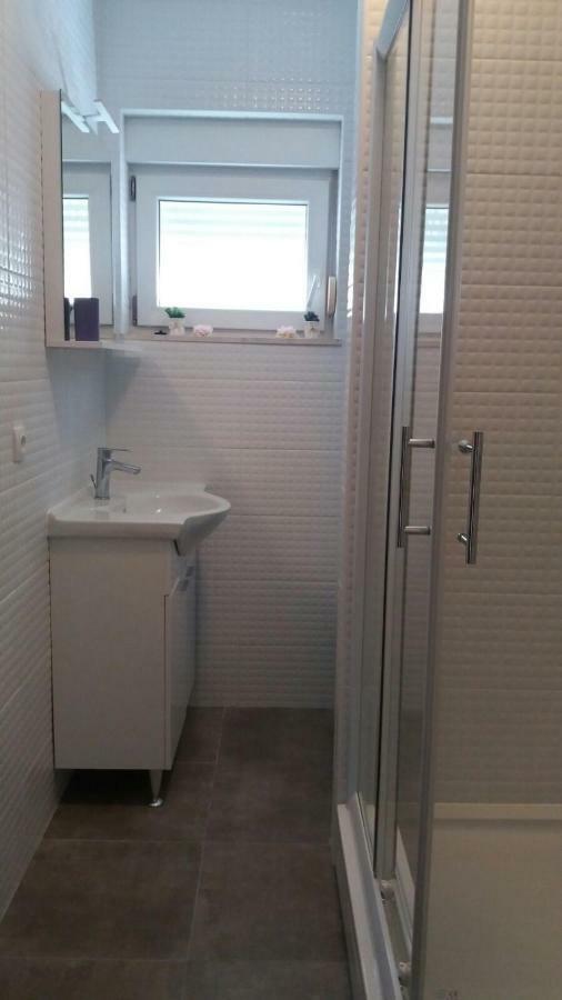 Apartment Sano Podstrana Bagian luar foto