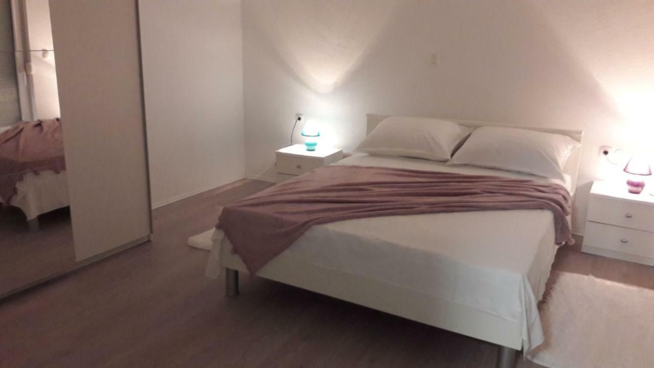 Apartment Sano Podstrana Bagian luar foto