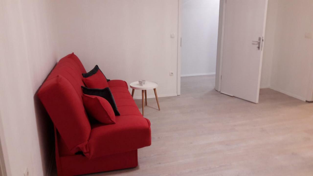 Apartment Sano Podstrana Bagian luar foto